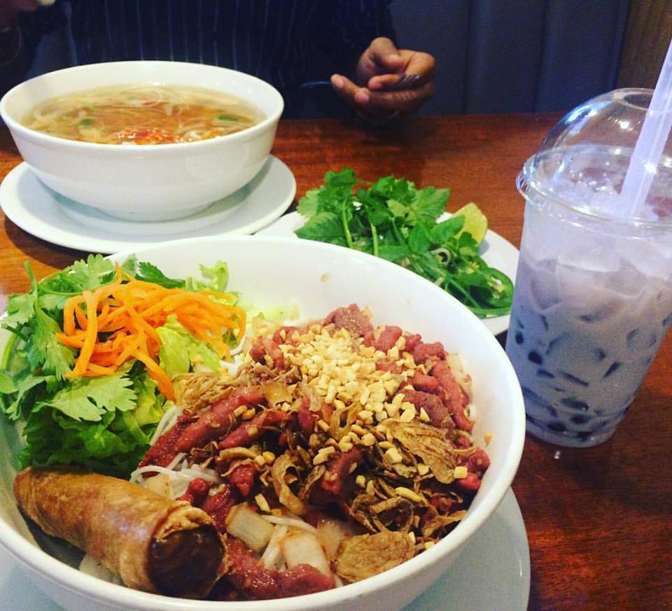 Pho Good | restaurant | 10952 W 74th Terrace, Shawnee, KS 66203, USA | 9132689000 OR +1 913-268-9000