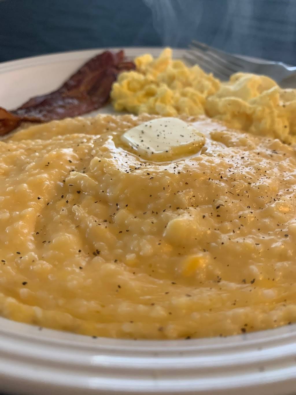 Victorias Seaside Bistro | restaurant | 6300 Seawall Blvd, Galveston, TX 77551, USA | 4095028774 OR +1 409-502-8774