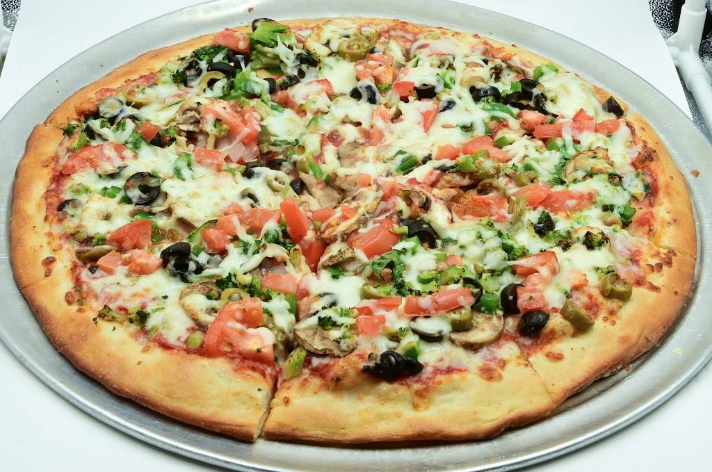 Davidos Pizza & Wings | restaurant | 2020 Eastside Dr SE Suite 201, Conyers, GA 30013, USA | 7709221121 OR +1 770-922-1121