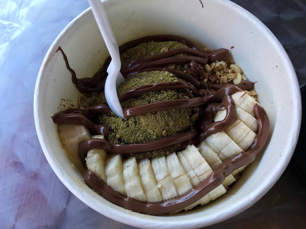 RioZonas Açaí Studio City | restaurant | 12215 Ventura Blvd, Studio City, CA 91604, USA | 8188537585 OR +1 818-853-7585