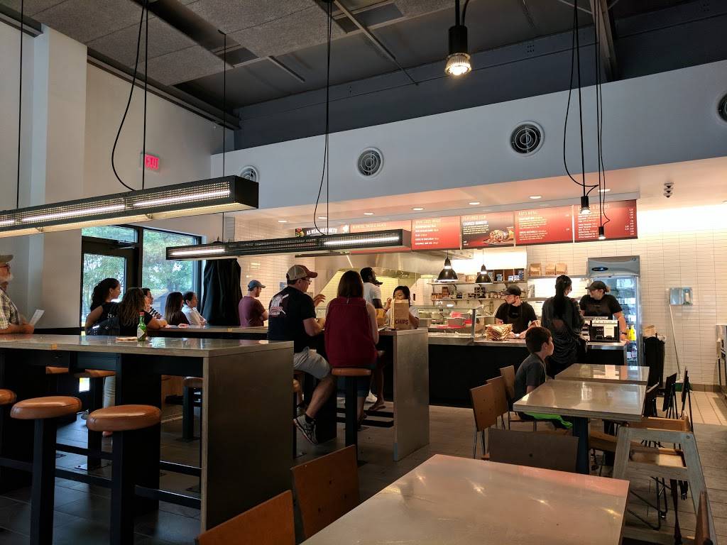 Chipotle Mexican Grill | restaurant | 1209 N Main St Ste D, Summerville, SC 29483, USA | 8438714678 OR +1 843-871-4678