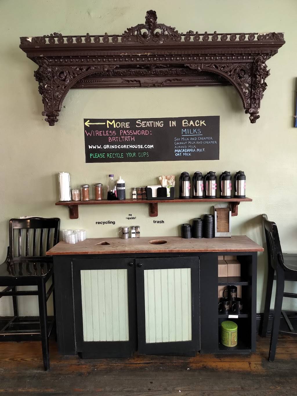 Grindcore House | cafe | 1515 S 4th St, Philadelphia, PA 19147, USA | 2158393333 OR +1 215-839-3333