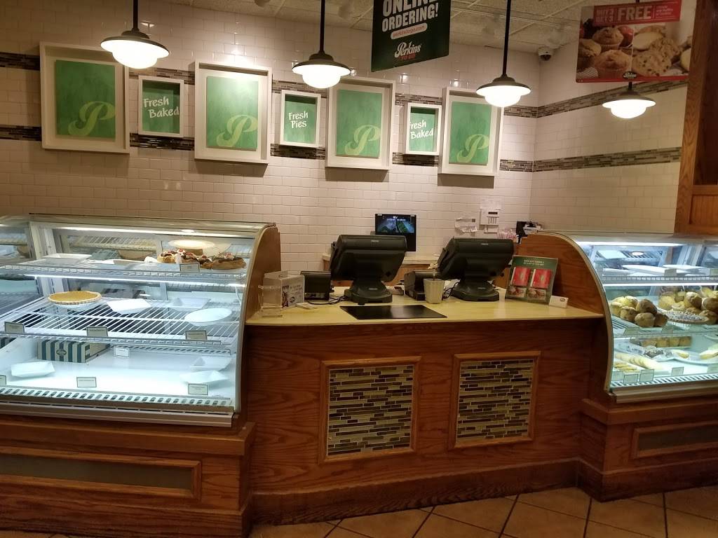 Perkins Restaurant & Bakery | restaurant | 27811 US-27, Leesburg, FL 34748, USA | 3523142583 OR +1 352-314-2583