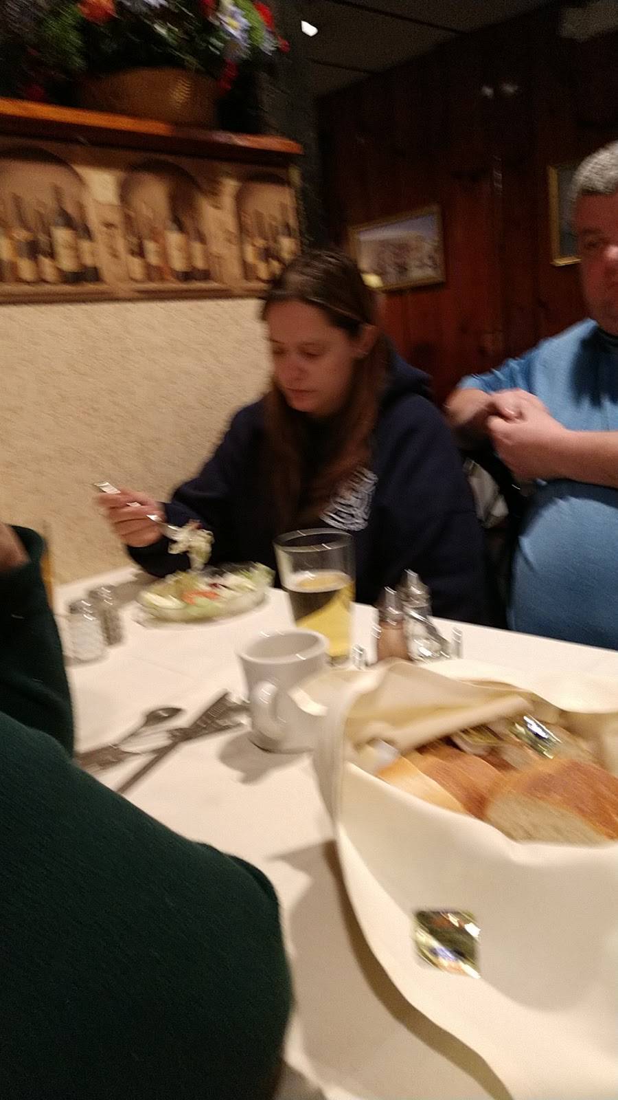 Nobiles Italian Restaurant | restaurant | 20 S 4th St, Youngwood, PA 15697, USA | 7249253766 OR +1 724-925-3766