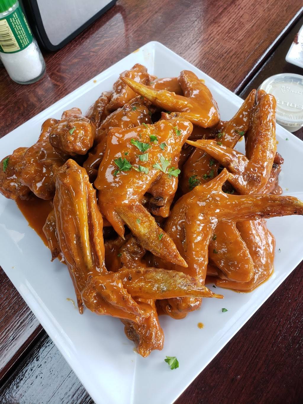 Four Brothers Eatery | restaurant | 2810 E Busch Blvd, Tampa, FL 33612, USA | 8136096529 OR +1 813-609-6529