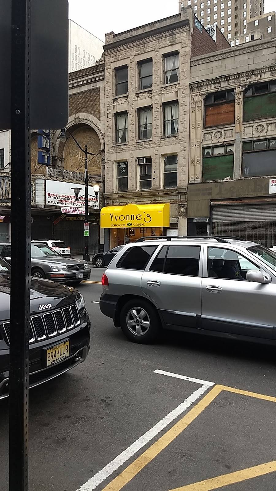 Yvonnes Jamaican Cuisine | restaurant | 197 Market St, Newark, NJ 07102, USA | 9736430701 OR +1 973-643-0701
