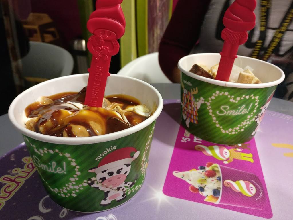 Menchies Frozen Yogurt | bakery | 3090 W Shaw Ave Ste 102, Fresno, CA 93711, USA | 5597955888 OR +1 559-795-5888