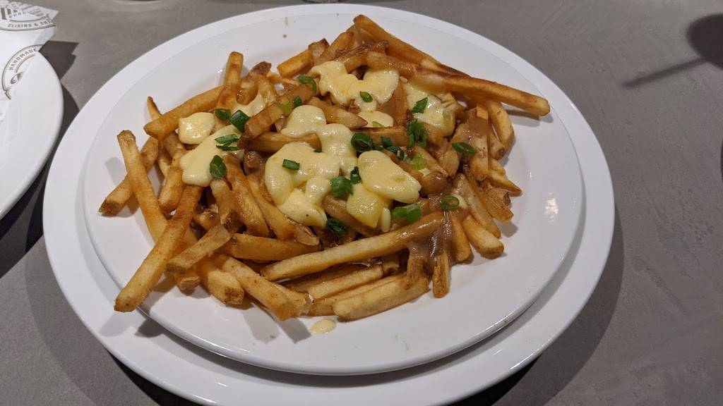 The Fix Burger Bar | restaurant | 139 Lakeside Ave, Marlborough, MA 01752, USA | 5085731819 OR +1 508-573-1819