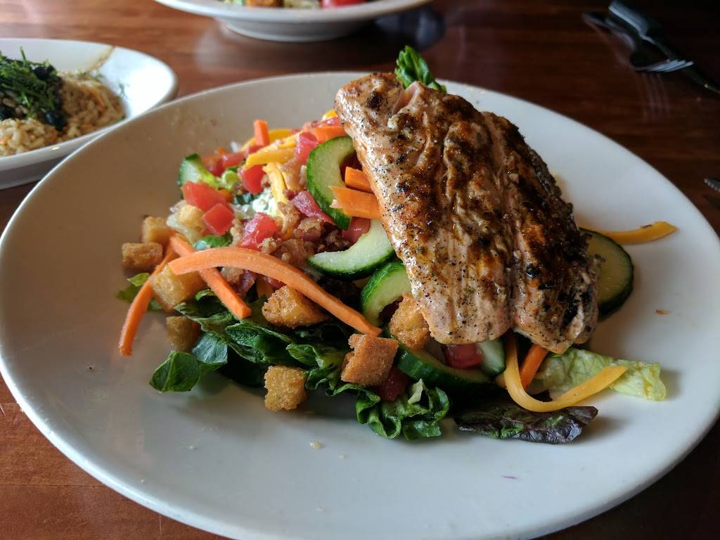 J. Alexanders | restaurant | 73 White Bridge Rd #130, Nashville, TN 37205, USA | 6153520981 OR +1 615-352-0981