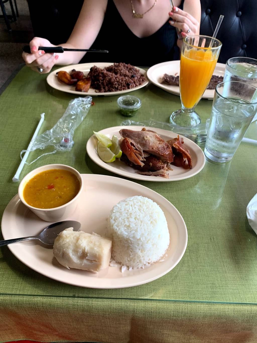 Maruchi Restaurant | bakery | 92 E 8th St, Hialeah, FL 33010, USA | 3058059302 OR +1 305-805-9302