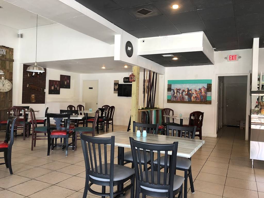 Mr. Chicken | restaurant | 301 Palm Ave, Hialeah, FL 33010, USA | 3054567397 OR +1 305-456-7397