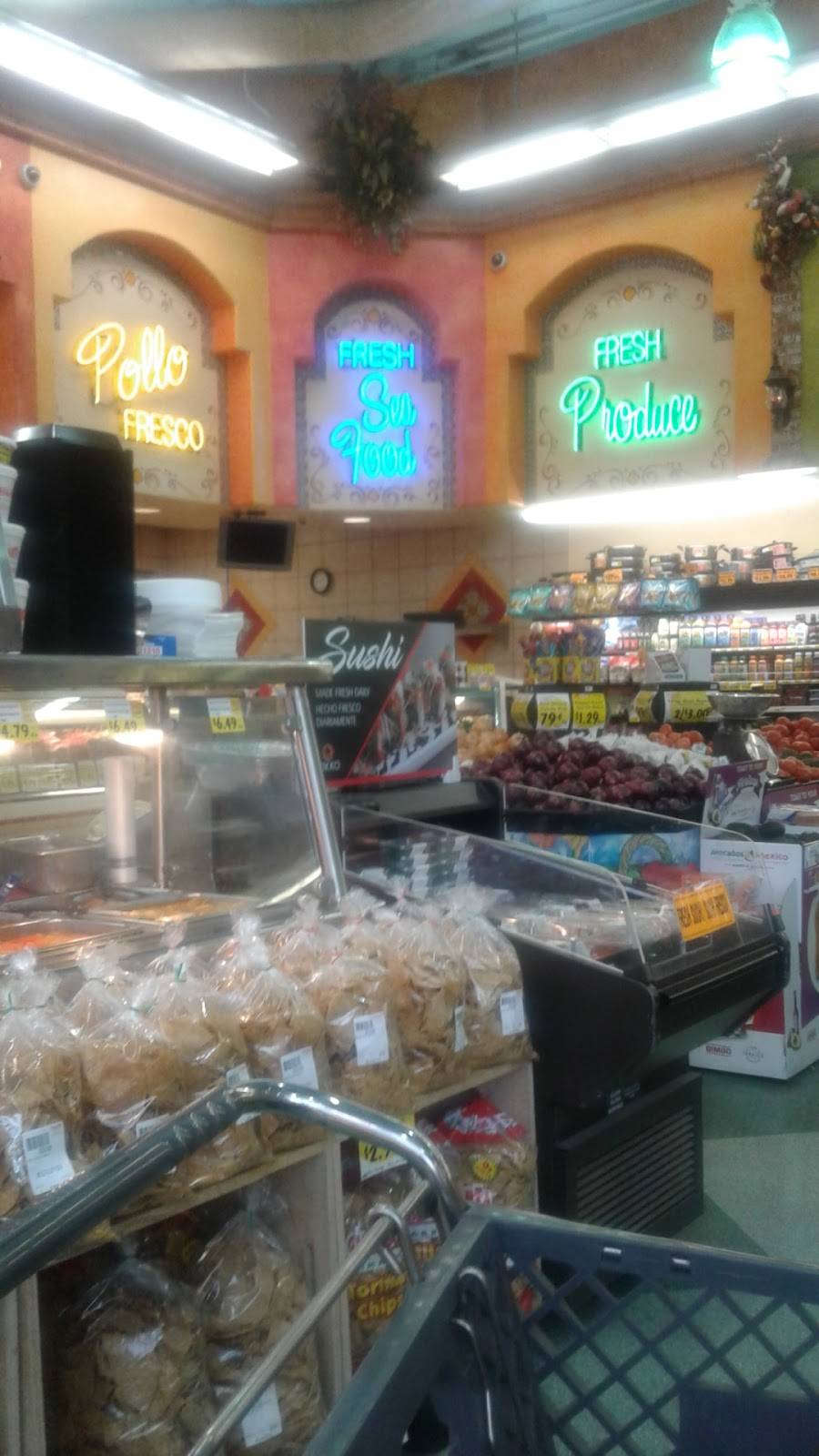 Vallarta Supermarkets | bakery | 13715 Vanowen St, Van Nuys, CA 91405, USA | 8187864703 OR +1 818-786-4703