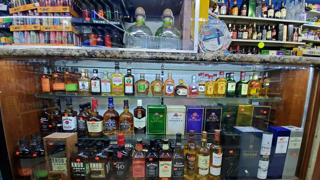 Super Saver liquor and grocery | meal takeaway | 6259 W Belmont Ave, Chicago, IL 60634, USA | 7738890564 OR +1 773-889-0564