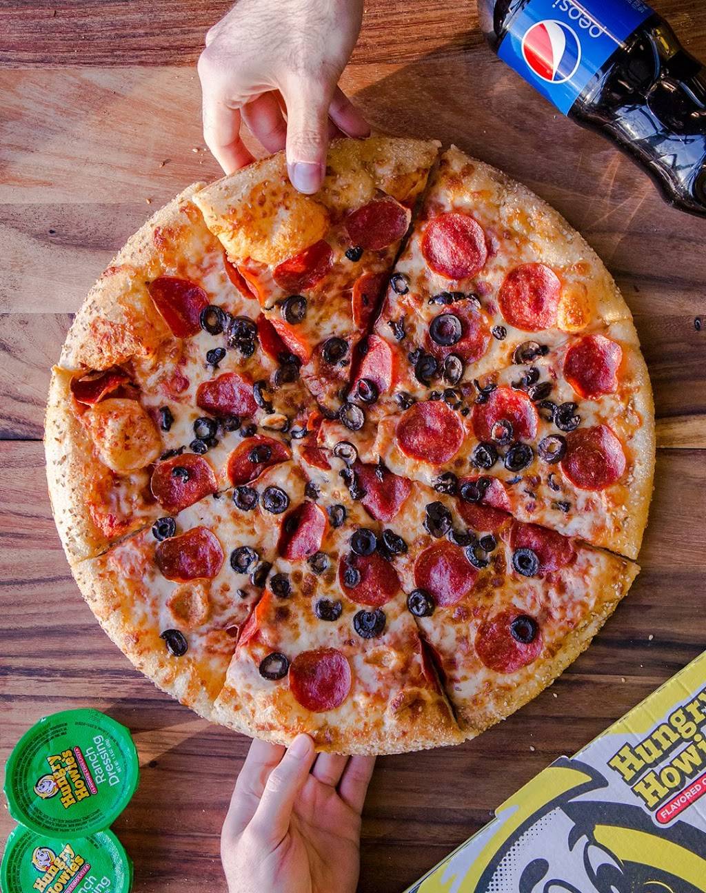 Hungry Howies Pizza | restaurant | 18310 Allen Rd, Melvindale, MI 48122, USA | 3133827000 OR +1 313-382-7000