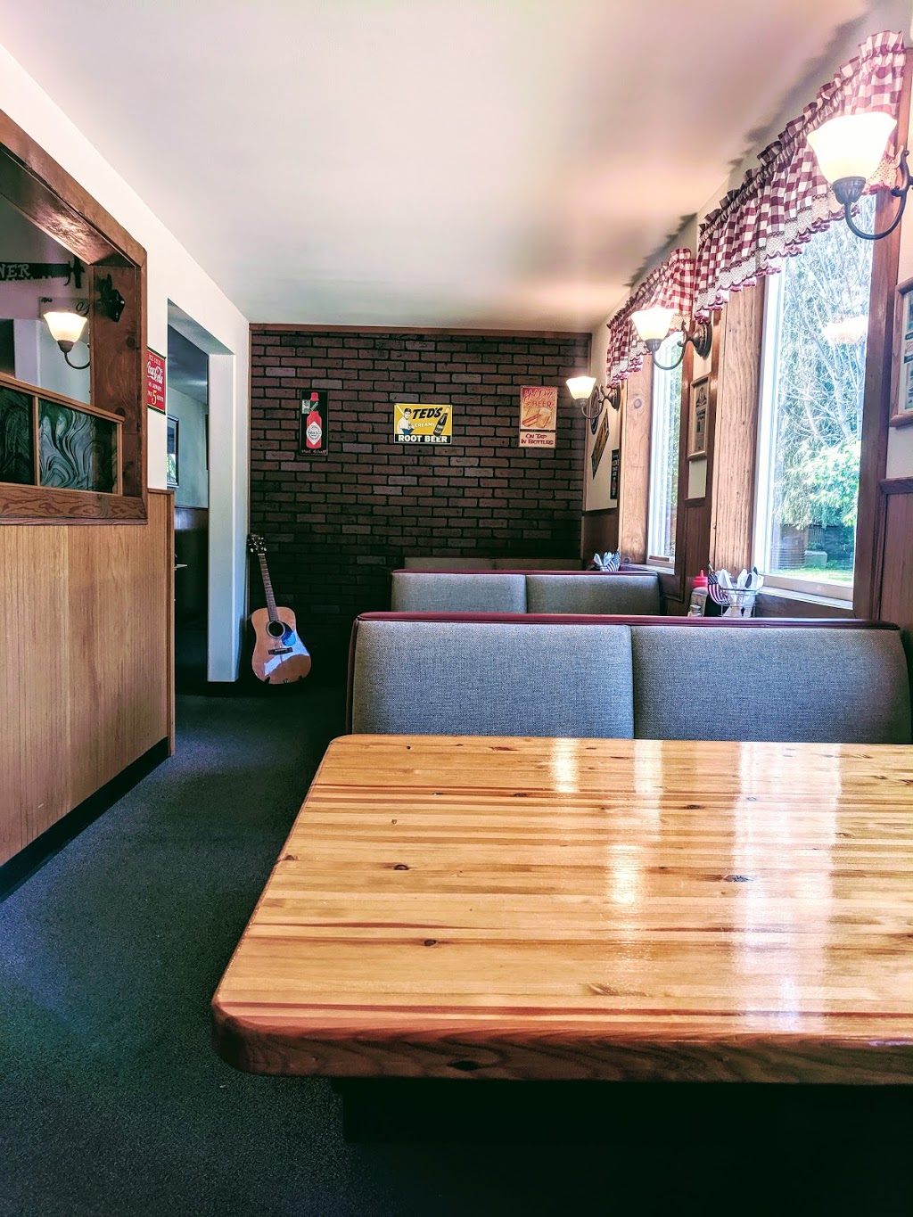 Marblemount Diner | restaurant | 60147 WA-20, Marblemount, WA 98267, USA | 3608734503 OR +1 360-873-4503