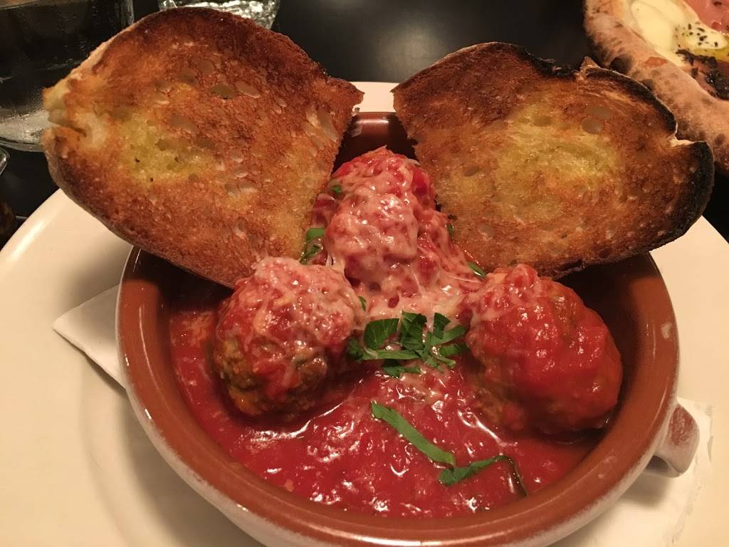 Luzzos Neapolitan Pizza & Wine Bar | restaurant | 42-60 Crescent St, Long Island City, NY 11101, USA | 7184330555 OR +1 718-433-0555