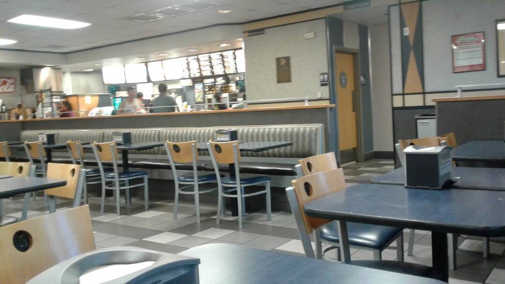 Carls Jr. | restaurant | 1489 Hulsey Way, Manteca, CA 95336, USA | 2098257190 OR +1 209-825-7190