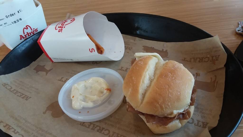 Arbys | restaurant | 3280 E Colby St, Whitehall, MI 49461, USA | 2318931908 OR +1 231-893-1908