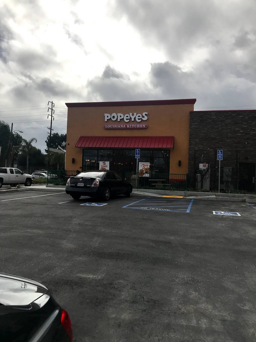 Popeyes Louisiana Kitchen | restaurant | 9211 Telegraph Rd, Pico Rivera, CA 90660, USA | 5623681666 OR +1 562-368-1666