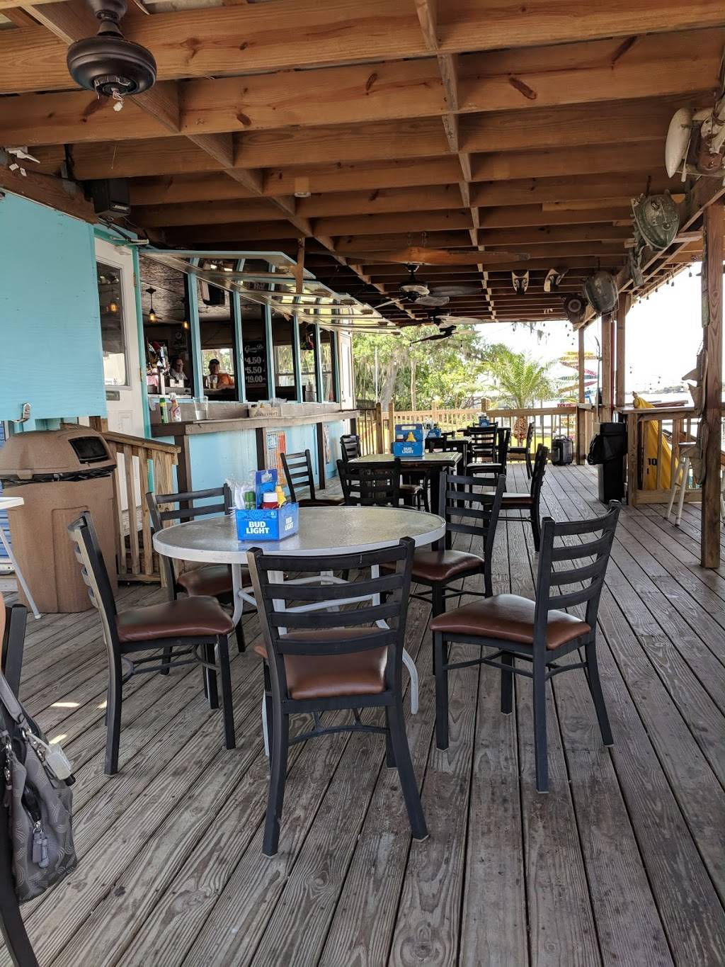 AJs on the River | restaurant | 9808 Vaughn St, Gibsonton, FL 33534, USA | 8136054621 OR +1 813-605-4621