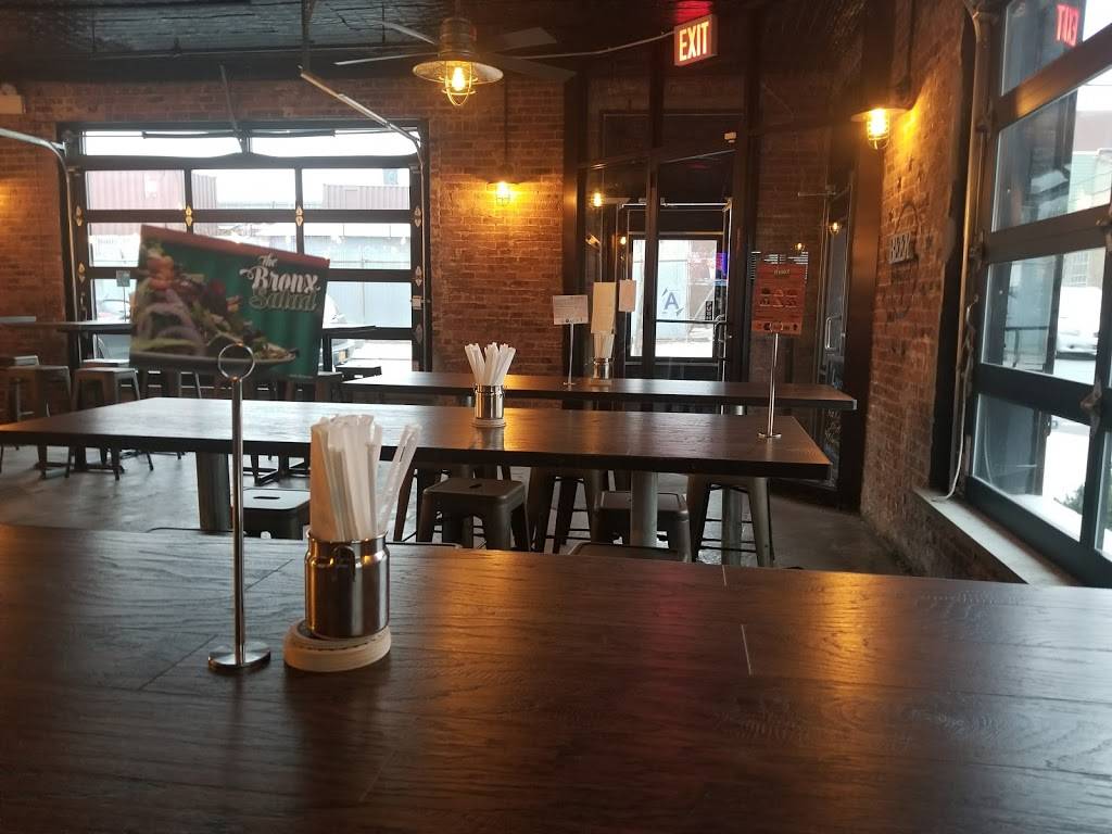 Bronx Tavern | restaurant | 3503, 780 E 133rd St, Bronx, NY 10454, USA | 7182922108 OR +1 718-292-2108