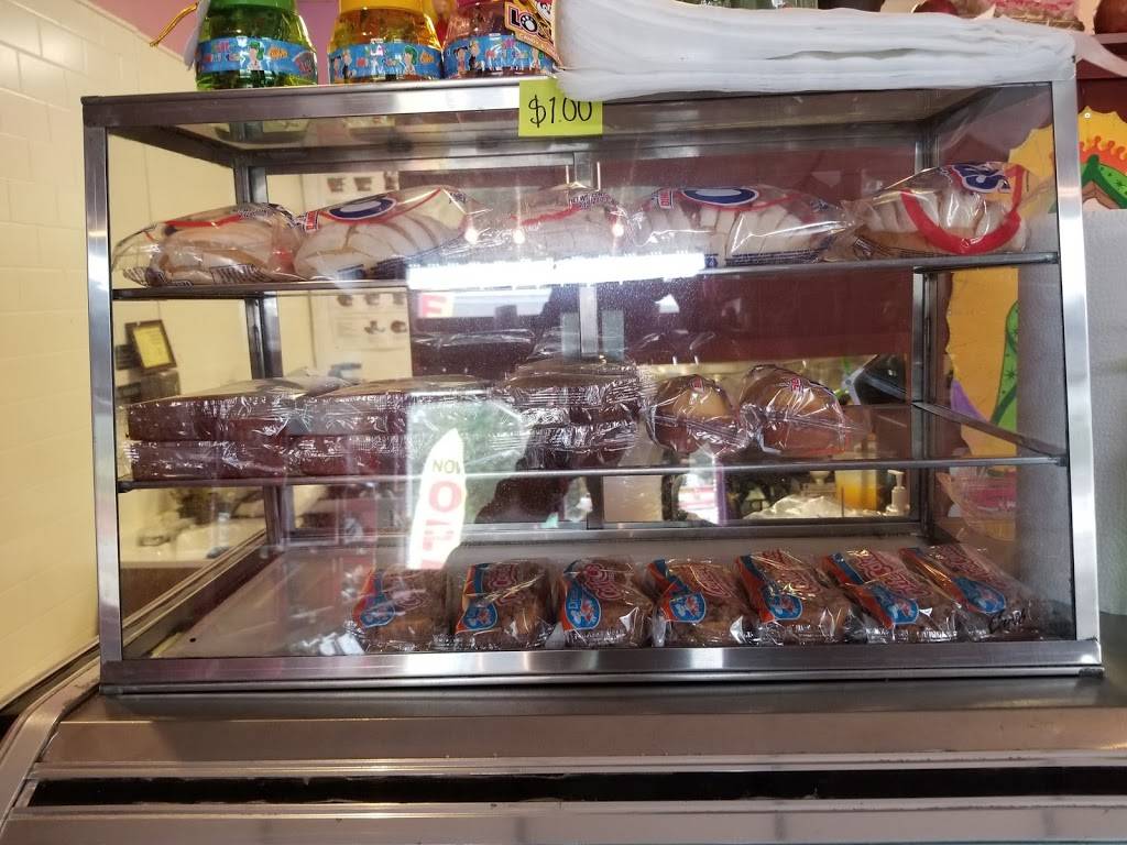 La Reina Del Norte Taqueria | restaurant | 412 Neighborhood Rd, Mastic Beach, NY 11951, USA | 6317725788 OR +1 631-772-5788