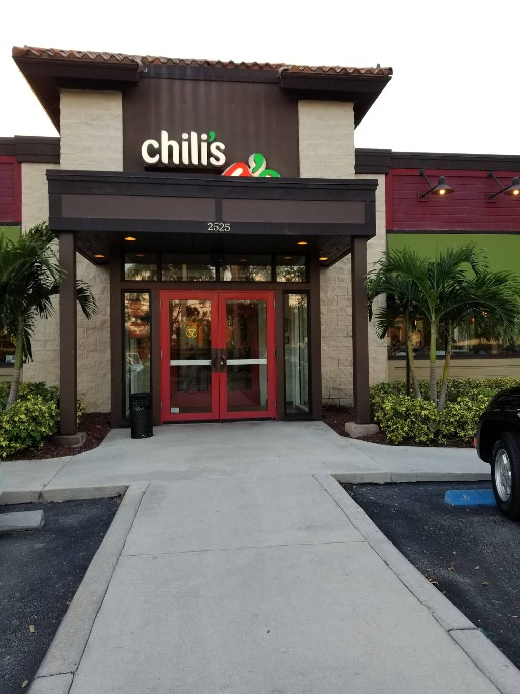 Chilis Grill & Bar | restaurant | 2525 S State Rd 7, Wellington, FL 33414, USA | 5617900062 OR +1 561-790-0062