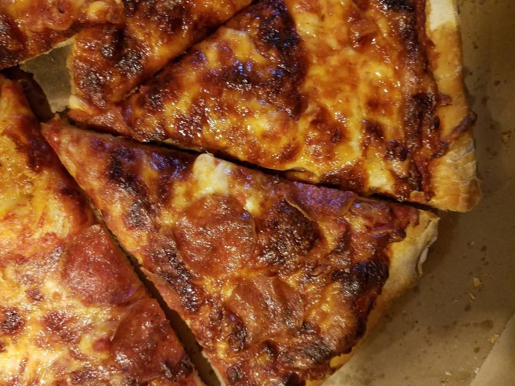 D.B.s Pizza | meal delivery | 546 Kingstown Rd, Wakefield, RI 02879, USA | 4017894222 OR +1 401-789-4222