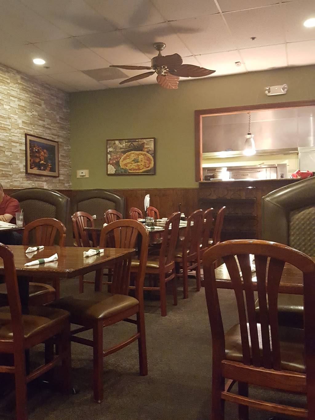 Dolce Vita Italian Restaurant | restaurant | 2401 Colony Crossing Pl, Midlothian, VA 23112, USA | 8046397411 OR +1 804-639-7411