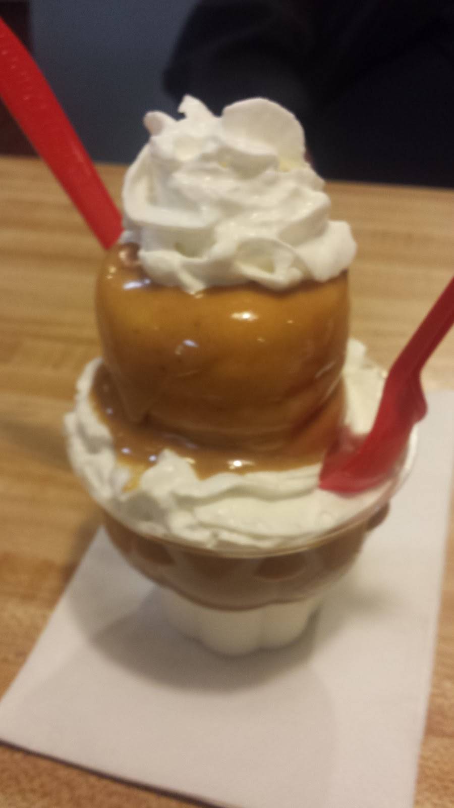 Dairy Queen | restaurant | 235 N Broadway St, New Philadelphia, OH 44663, USA | 3303642220 OR +1 330-364-2220