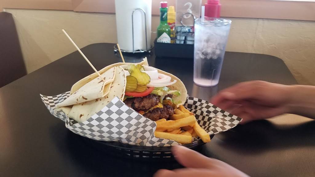 Village Cafe | restaurant | 223 Hwy 314 SW, Los Lunas, NM 87031, USA | 5058652830 OR +1 505-865-2830