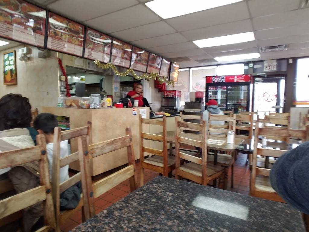 El Tio Loco | restaurant | 6150 Ogden Ave, Cicero, IL 60804, USA | 7086564400 OR +1 708-656-4400