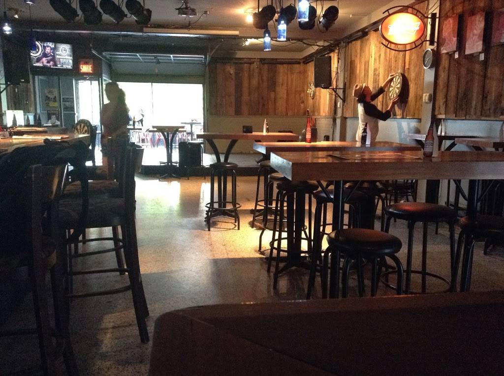 Le St-Laurent | restaurant | 283 Rue Notre-Dame, Repentigny, QC J6A 2R8, Canada | 4505815651 OR +1 450-581-5651