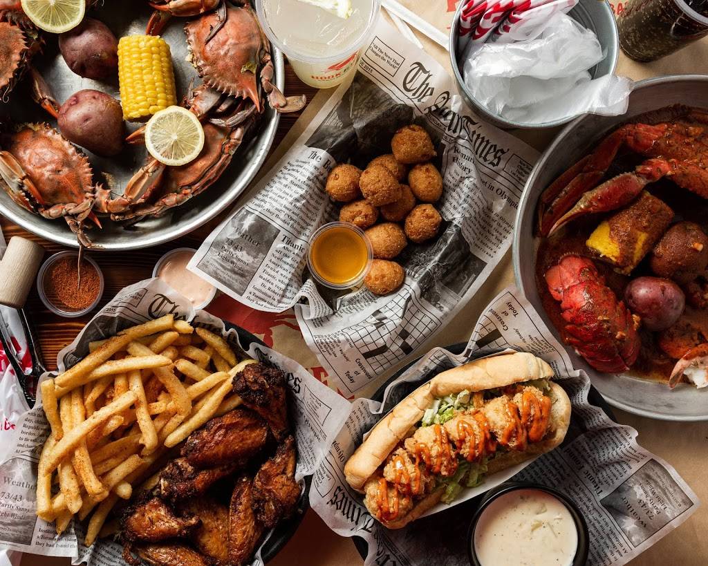 Hook & Reel Cajun Seafood & Bar | restaurant | 4029 167th St, Country Club Hills, IL 60478, USA | 7089578802 OR +1 708-957-8802