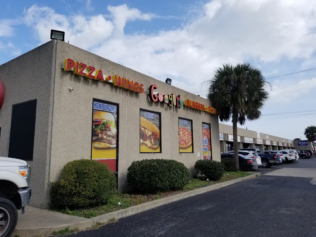 Googlys | restaurant | 6062 Holly Rd b1, Corpus Christi, TX 78412, USA | 3613566636 OR +1 361-356-6636