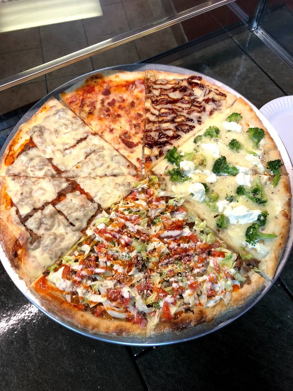 Priscos Lil Taste of Philly | restaurant | 2814 Street Rd, Bensalem, PA 19020, USA | 2156082445 OR +1 215-608-2445