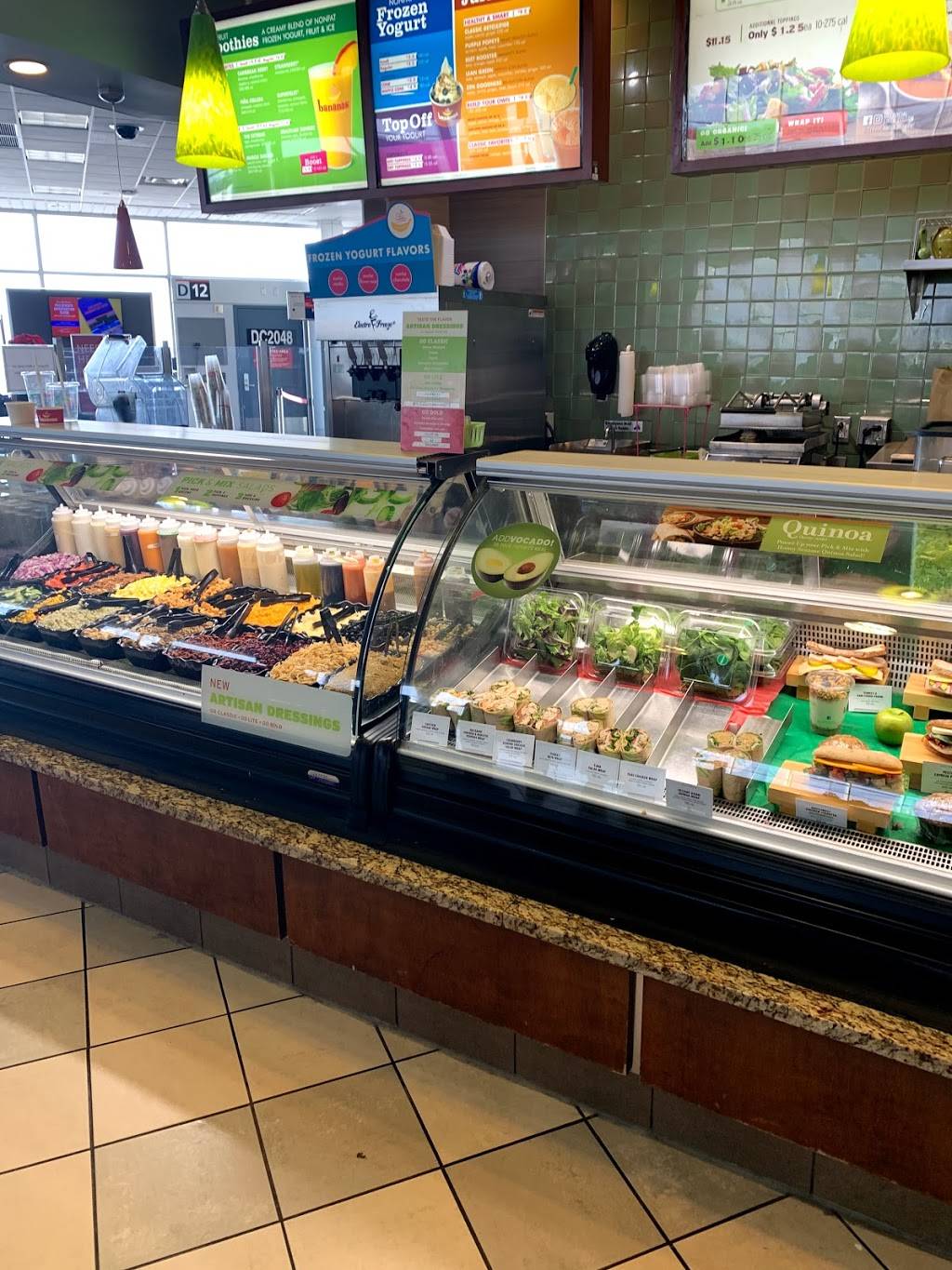 Green Leafs | restaurant | 8500 Essington Ave D9, Philadelphia, PA 19153, USA | 2153653351 OR +1 215-365-3351