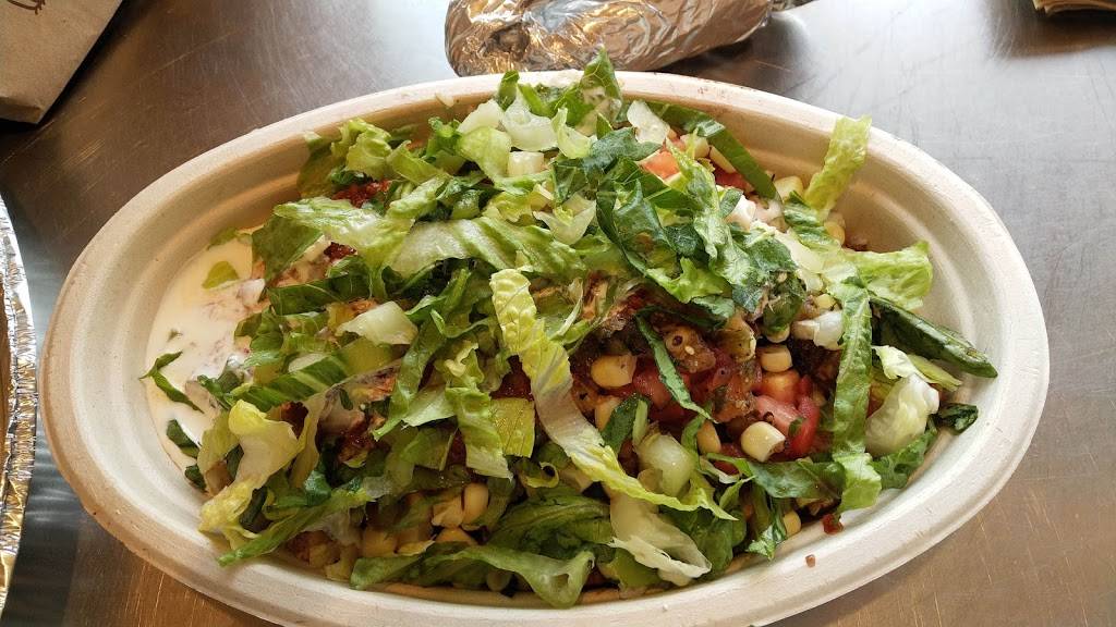 Chipotle Mexican Grill | restaurant | 1926 Daniel Stuart Square, Woodbridge, VA 22191, USA | 7034926590 OR +1 703-492-6590