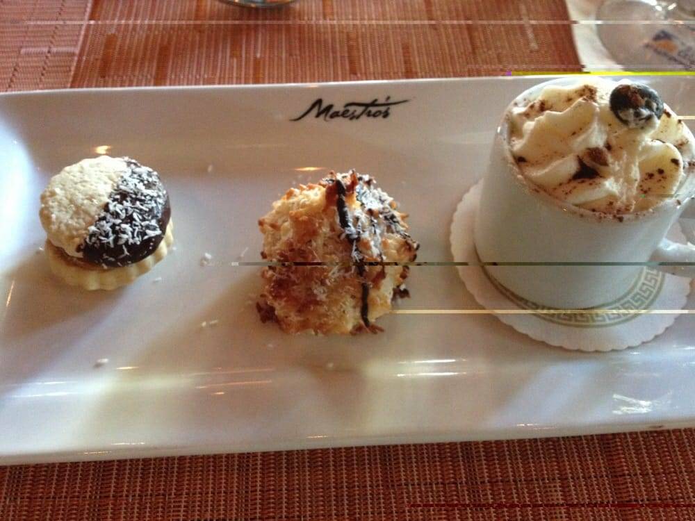 Maestros Restaurant | restaurant | 1010 N Macinnes Pl, Tampa, FL 33602, USA | 8132297827 OR +1 813-229-7827