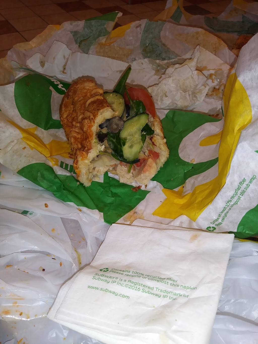 Subway Restaurants | restaurant | S/C, 300 N McKinley St Suite 102, Corona, CA 92879, USA | 9517367827 OR +1 951-736-7827