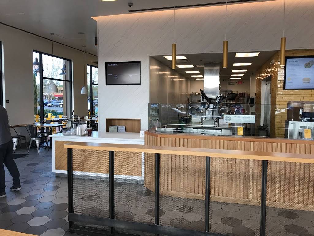 Starbird Chicken | restaurant | 1088 E Brokaw Rd, San Jose, CA 95131, USA | 4084519052 OR +1 408-451-9052