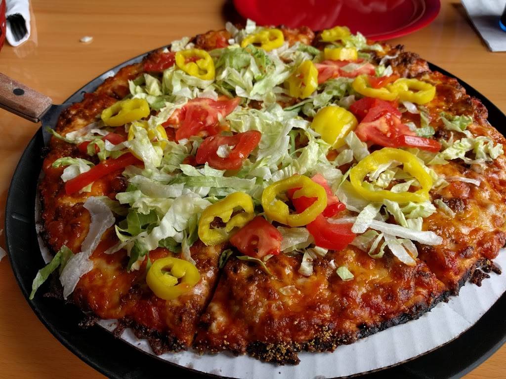 Masseys Pizza Sports Bar & Wings | meal takeaway | 152 Graceland Blvd, Columbus, OH 43214, USA | 6145056262 OR +1 614-505-6262