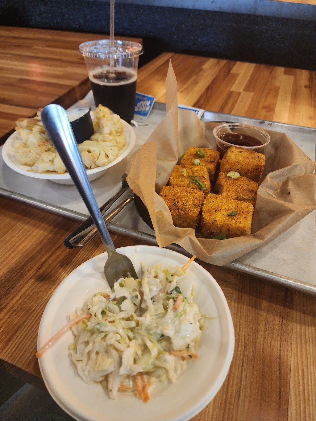 The Burrow - Oakdale | restaurant | 7053 10th St N, Oakdale, MN 55128, USA | 6512041900 OR +1 651-204-1900