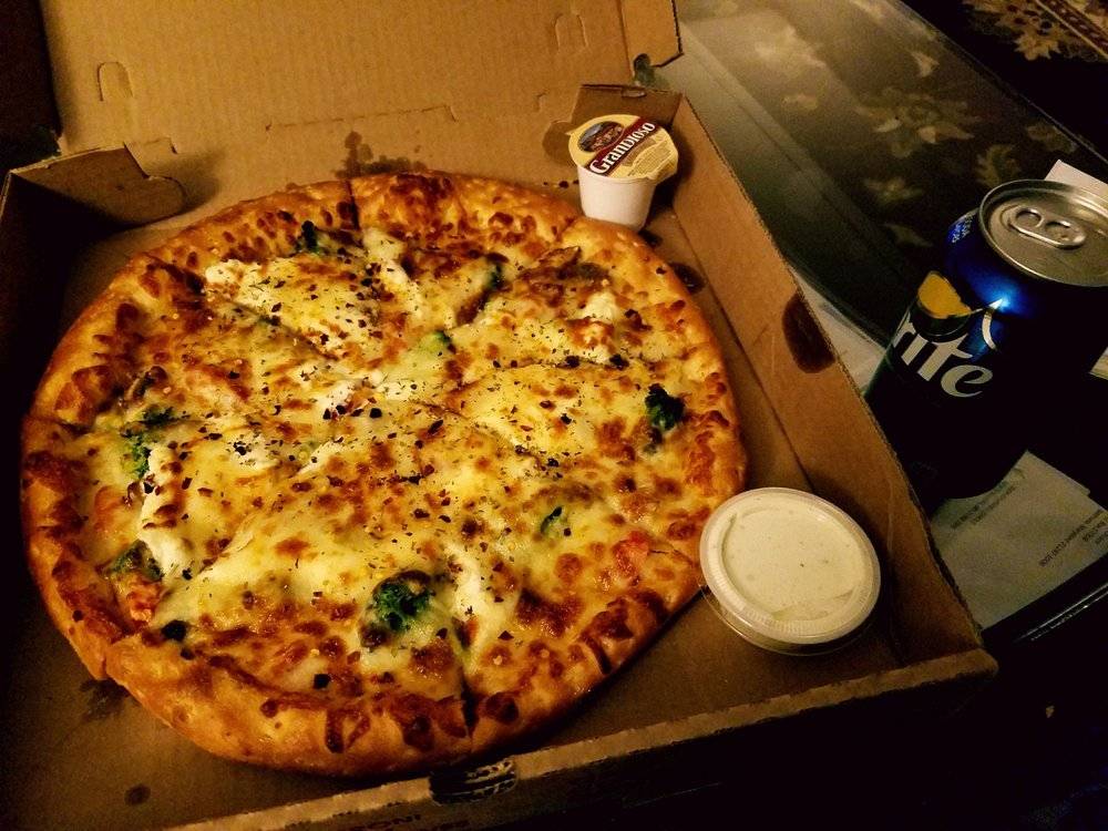 Venus Pizza | restaurant | 7680 Belair Rd, Nottingham, MD 21236, USA | 4106680600 OR +1 410-668-0600