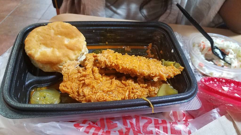 KFC | restaurant | 21566 N John Wayne Pkwy, Maricopa, AZ 85139, USA | 5205686626 OR +1 520-568-6626