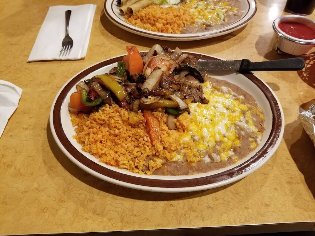 Lucys Mexican Restaurant | restaurant | 4151 N Sierra Way, San Bernardino, CA 92407, USA | 9098834638 OR +1 909-883-4638