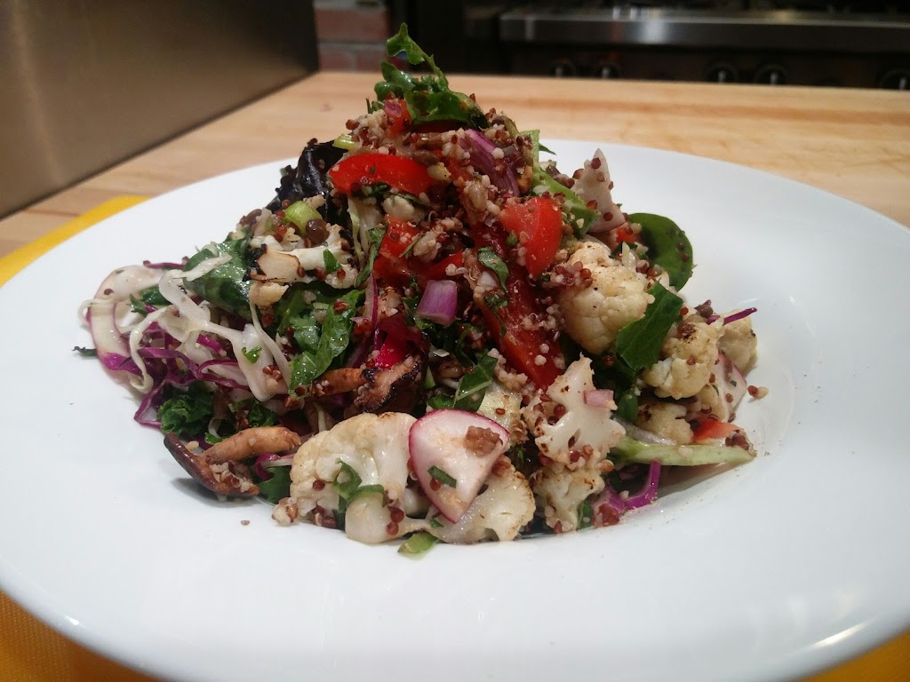 Pink Moose | restaurant | 1070 1st Ave., New York, NY 10022, USA | 2122560788 OR +1 212-256-0788