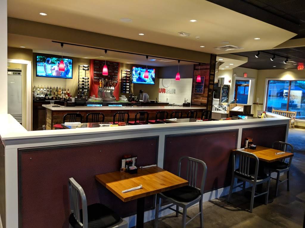 UR Burger | restaurant | 120 Mitchells Chance Rd, Edgewater, MD 21037, USA | 4434585382 OR +1 443-458-5382