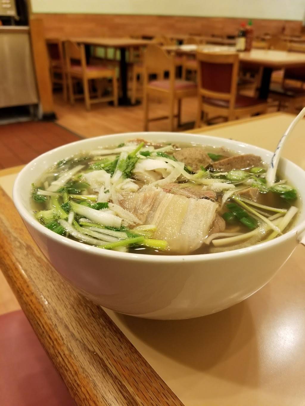 Pho Dong Huong | restaurant | 2346, 667 Monterey Blvd, San Francisco, CA 94127, USA | 4154945048 OR +1 415-494-5048