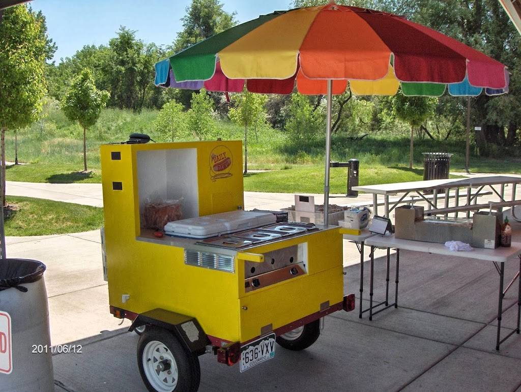 The Daily Dawg, LLC | restaurant | 1901 Rolling View Dr, Loveland, CO 80537, USA | 9704435522 OR +1 970-443-5522